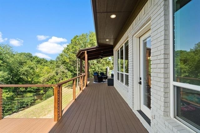 621 Somerset Drive - Photo 10