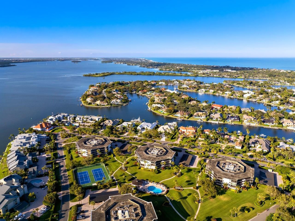 1815 Mooringline Drive - Photo 41