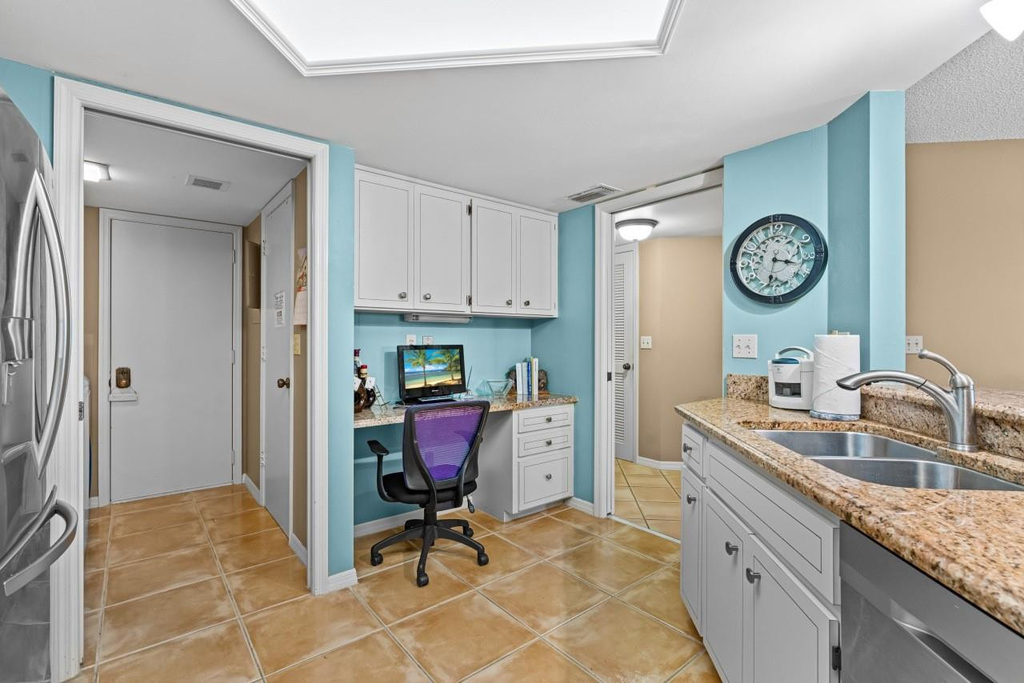 1815 Mooringline Drive - Photo 18