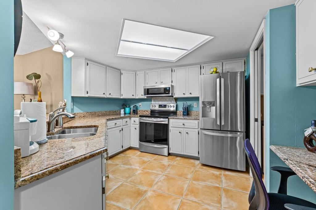 1815 Mooringline Drive - Photo 16