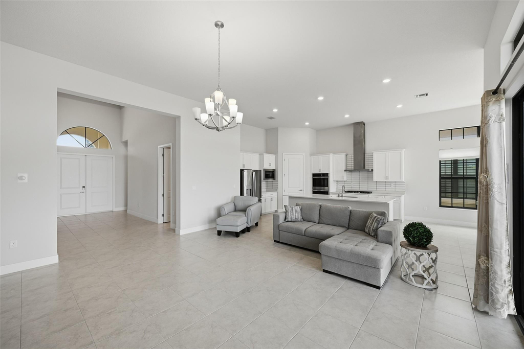 7818 Rowan Terrace - Photo 5