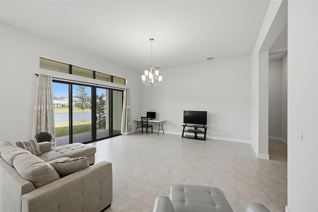 7818 Rowan Terrace - Photo 6