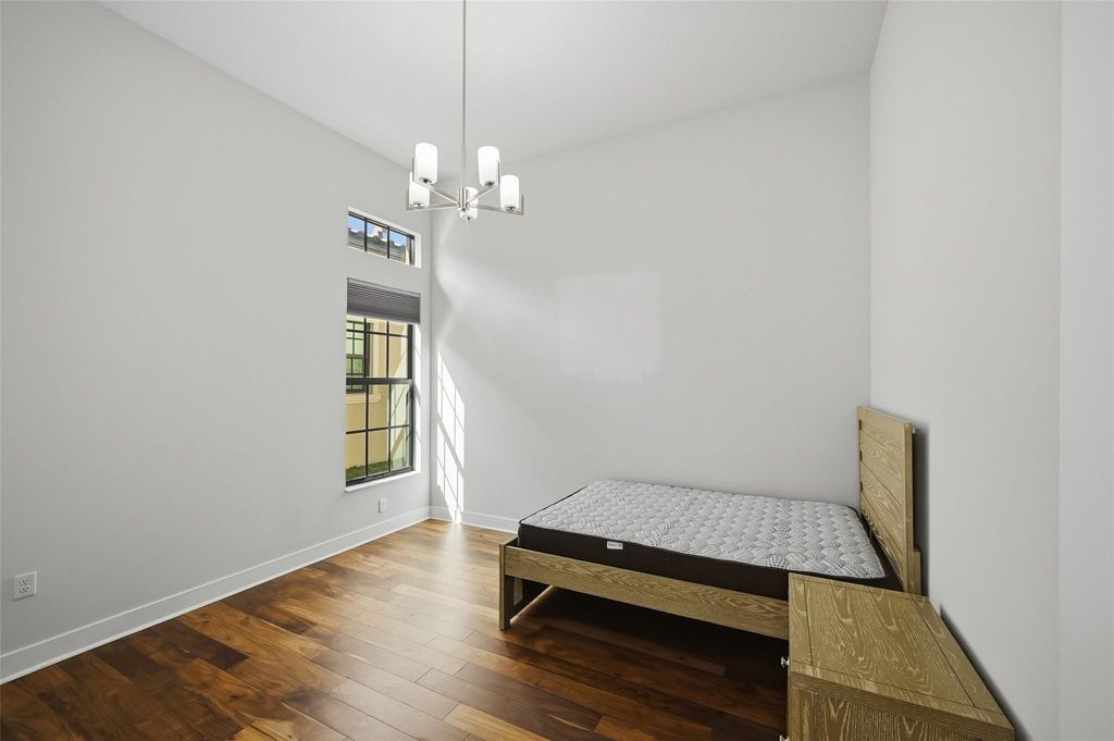 7818 Rowan Terrace - Photo 19