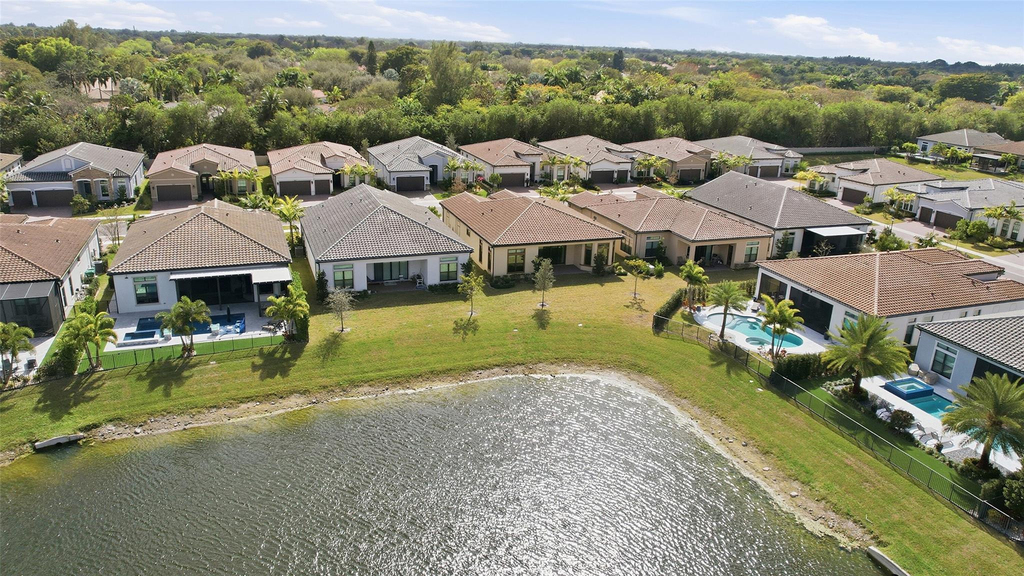 7818 Rowan Terrace - Photo 28