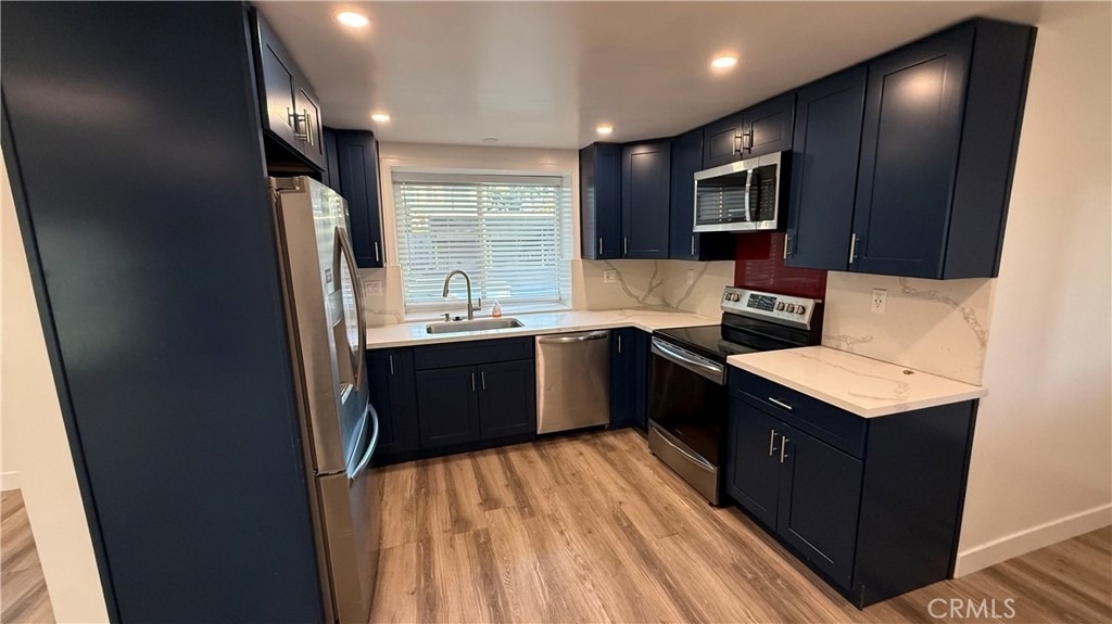 1012 W F Street - Photo 7