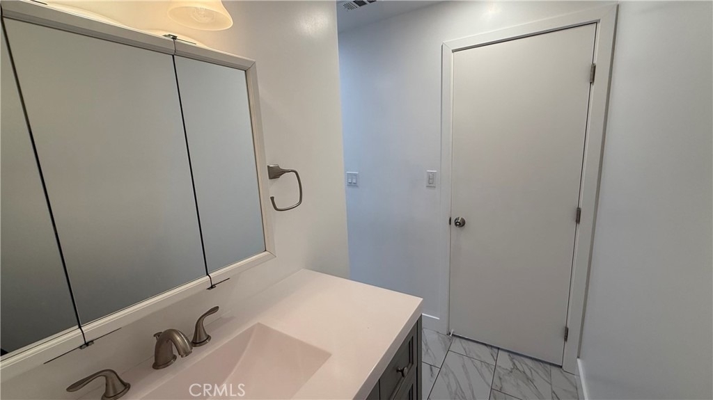 1012 W F Street - Photo 11