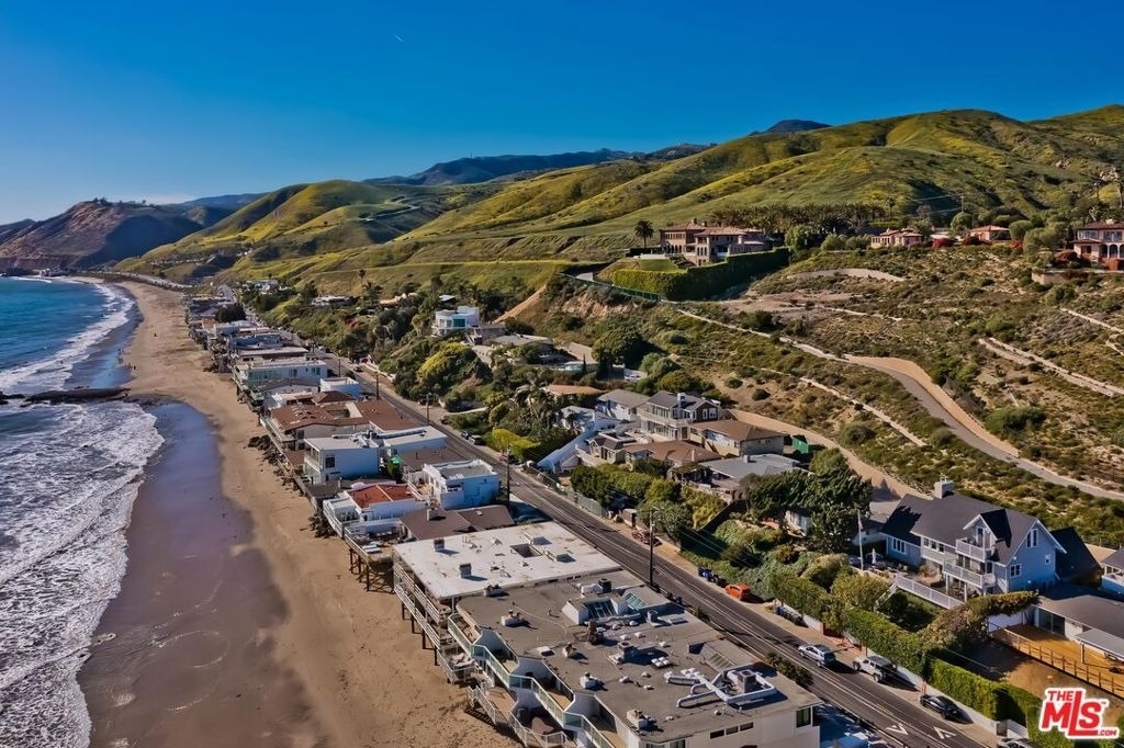 25129 Malibu Road - Photo 4