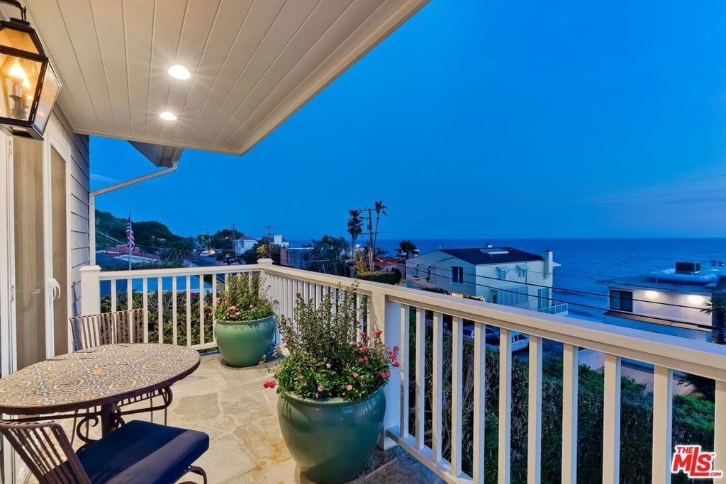 25129 Malibu Road - Photo 32