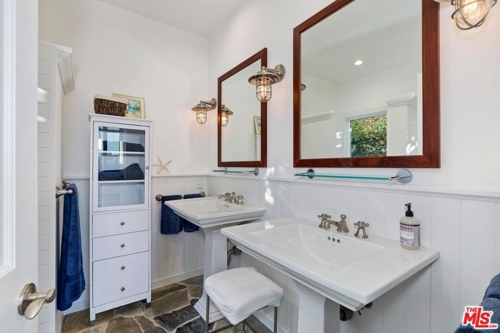 25129 Malibu Road - Photo 39