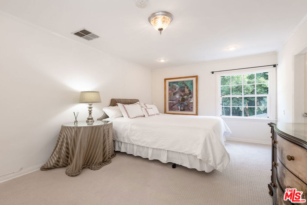 1148 Coldwater Canyon Drive - Photo 28