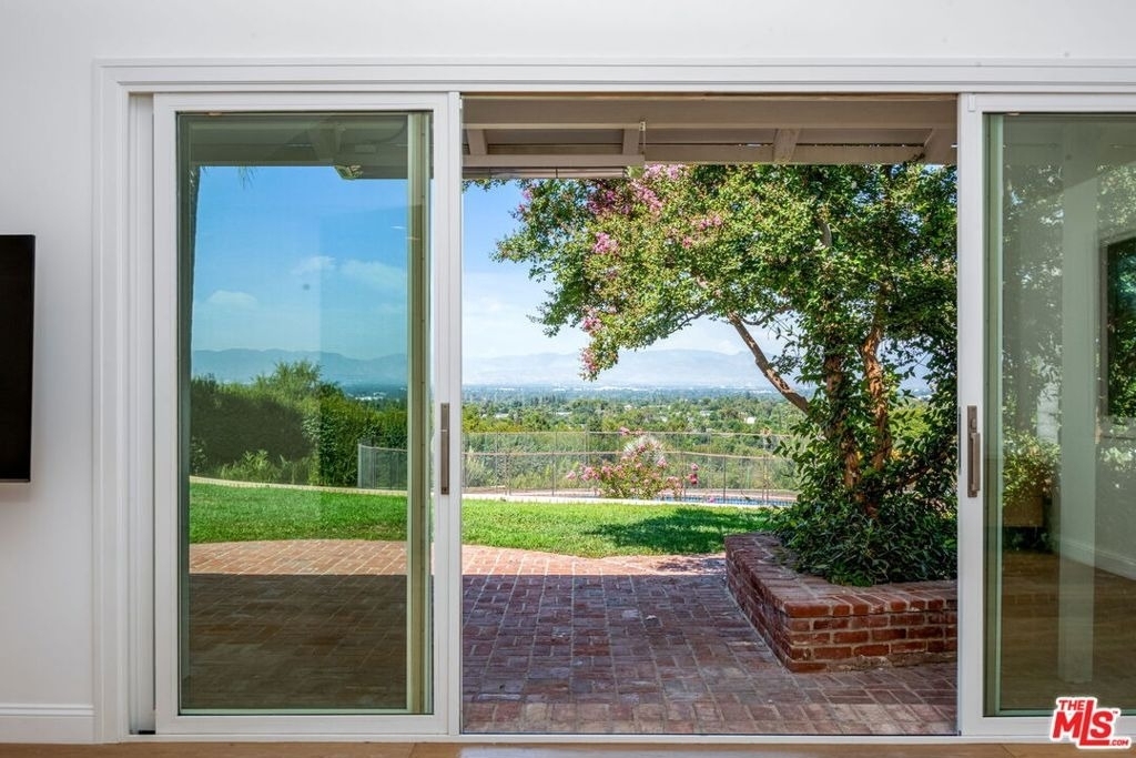 19621 Wells Drive - Photo 35