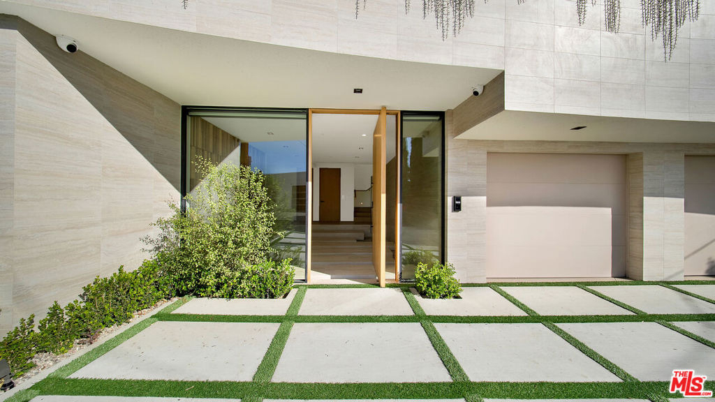 8765 Hollywood - Photo 6