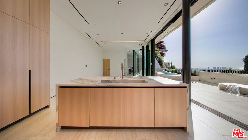 8765 Hollywood - Photo 24