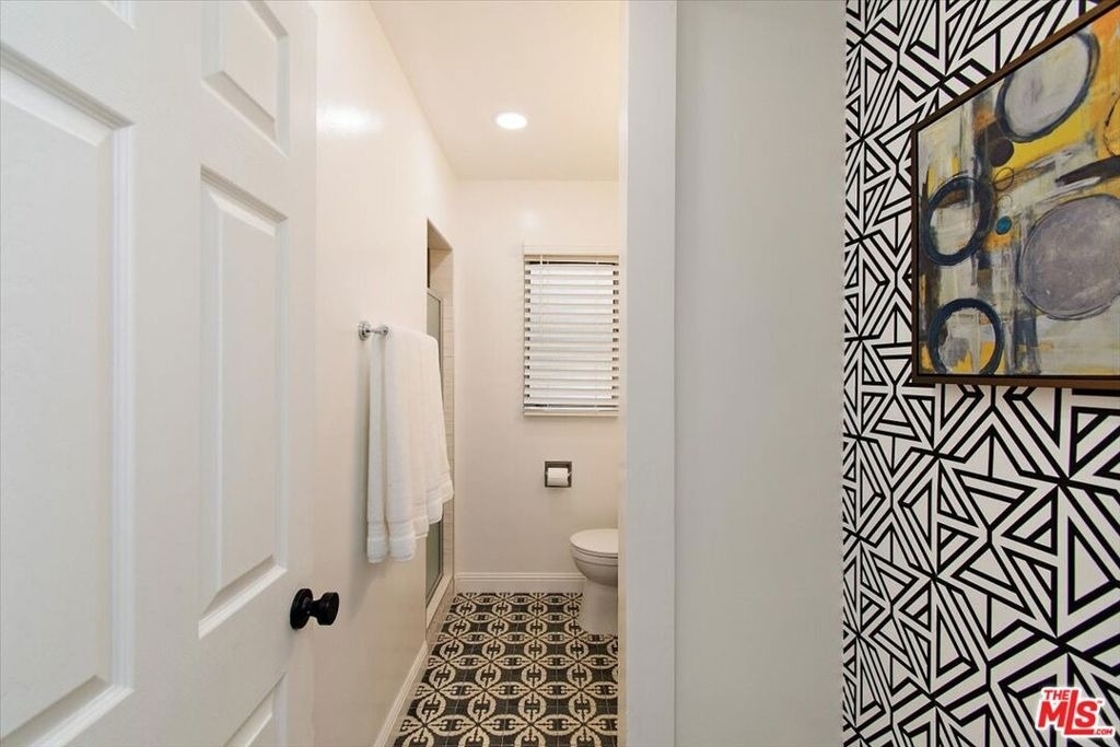 2224 W Imperial Highway - Photo 14
