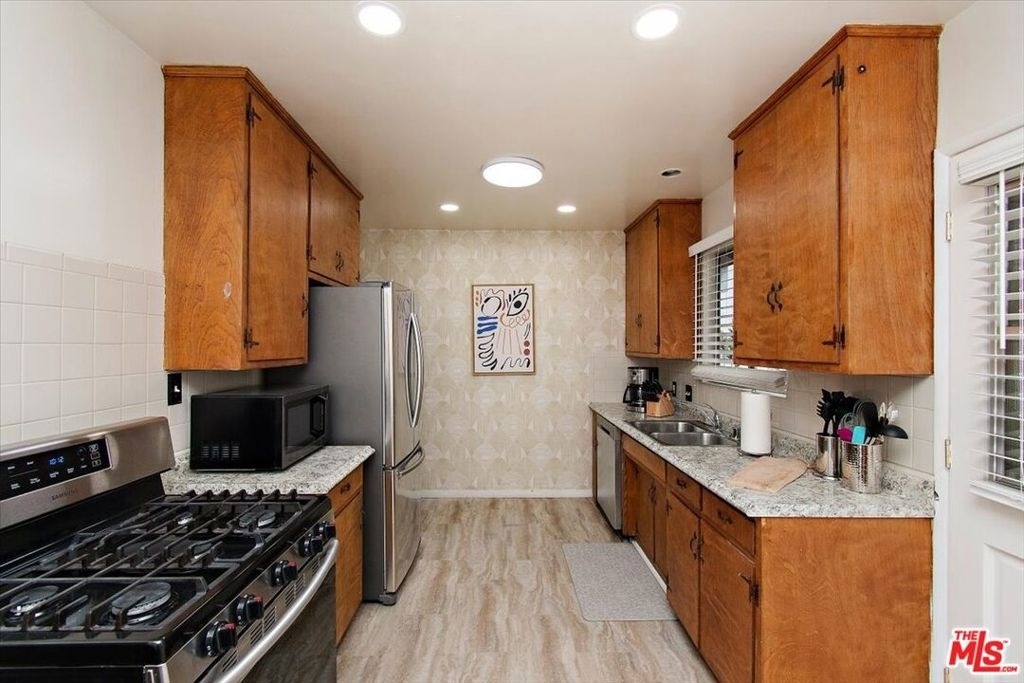 2224 W Imperial Highway - Photo 5