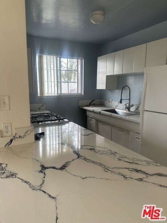 1001 Hammond Street - Photo 4