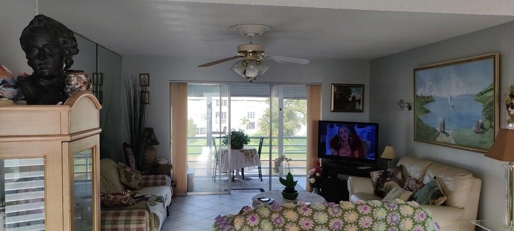 715 Lori Drive - Photo 2