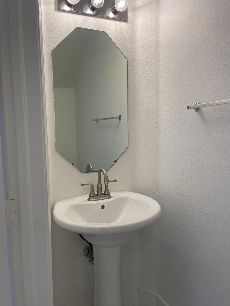 4987 Se Mariner Garden Circle - Photo 9