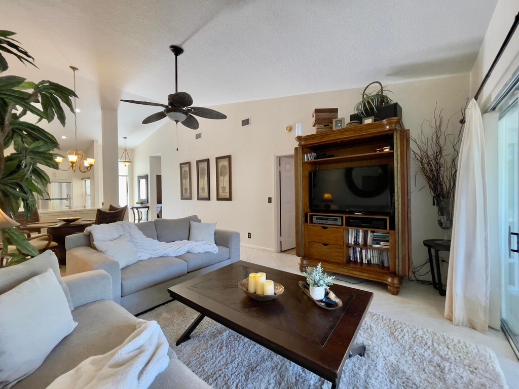 202 Cypress Point Drive - Photo 11