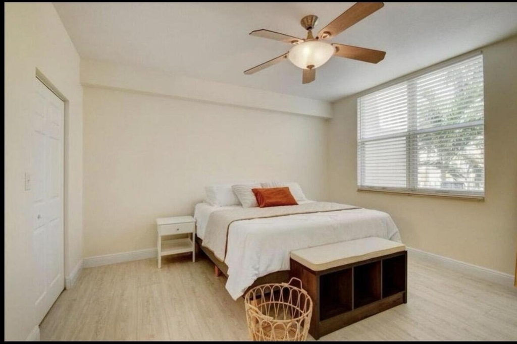 802 W Windward Way - Photo 29