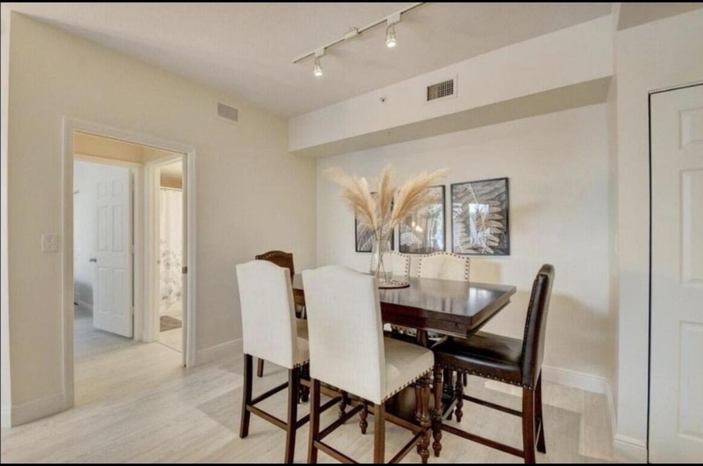 802 W Windward Way - Photo 26