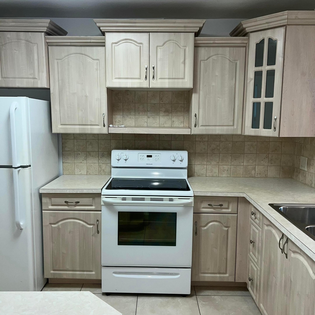 2302 Sunrise - Photo 8