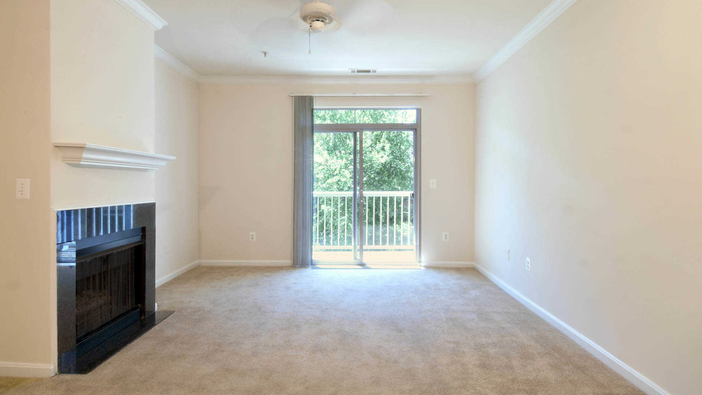 5000 Eisenhower Avenue - Photo 29
