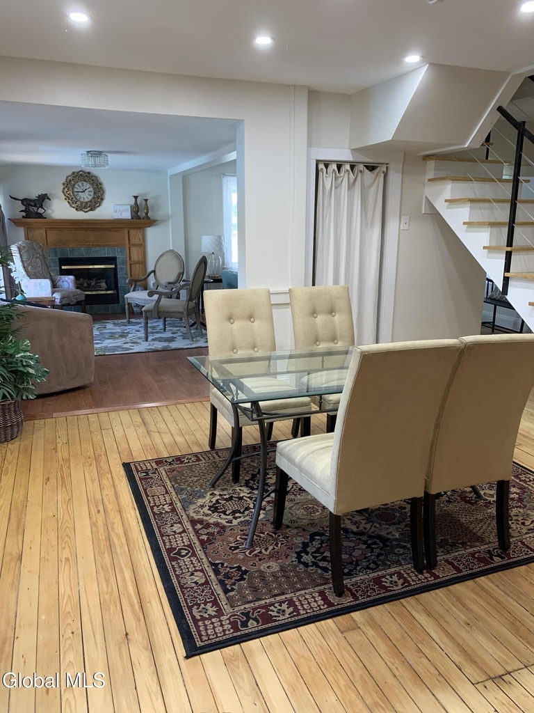 218 Washington Street - Photo 2