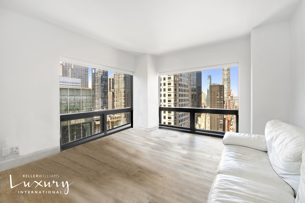 721 Fifth Avenue - Photo 8