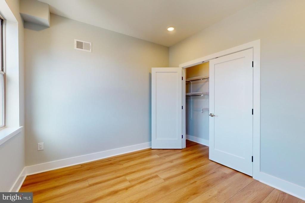 2640 N Jessup Street - Photo 8
