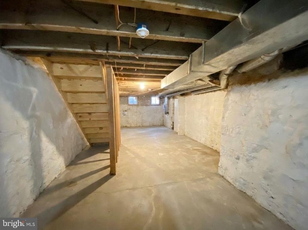 2037 N Carlisle Street - Photo 18