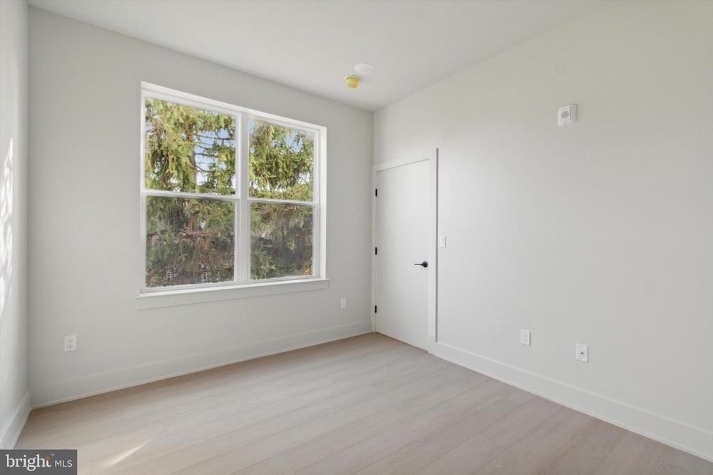 5521 Wayne Avenue - Photo 10