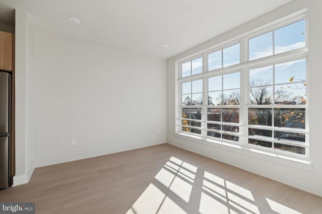 5521 Wayne Avenue - Photo 7