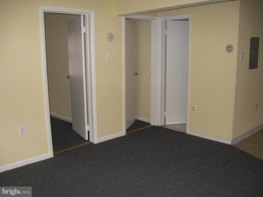 1048 South Street - Photo 1