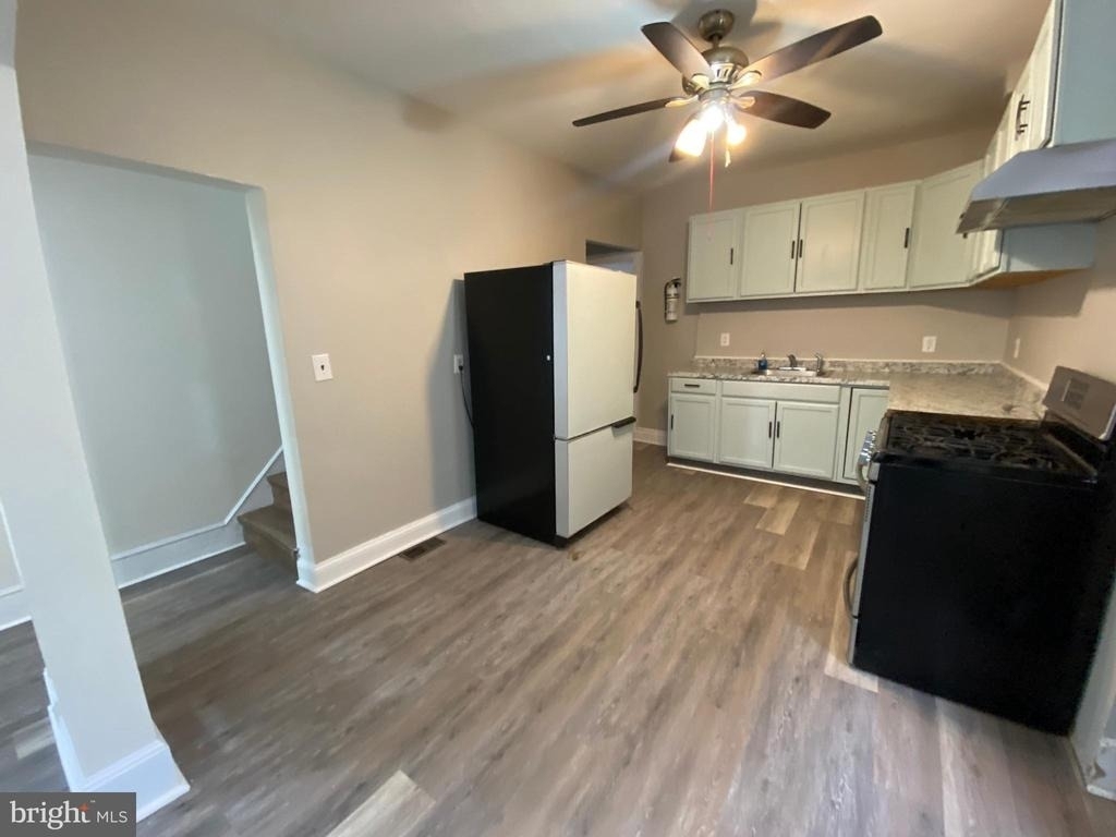220 Pearl Street - Photo 7