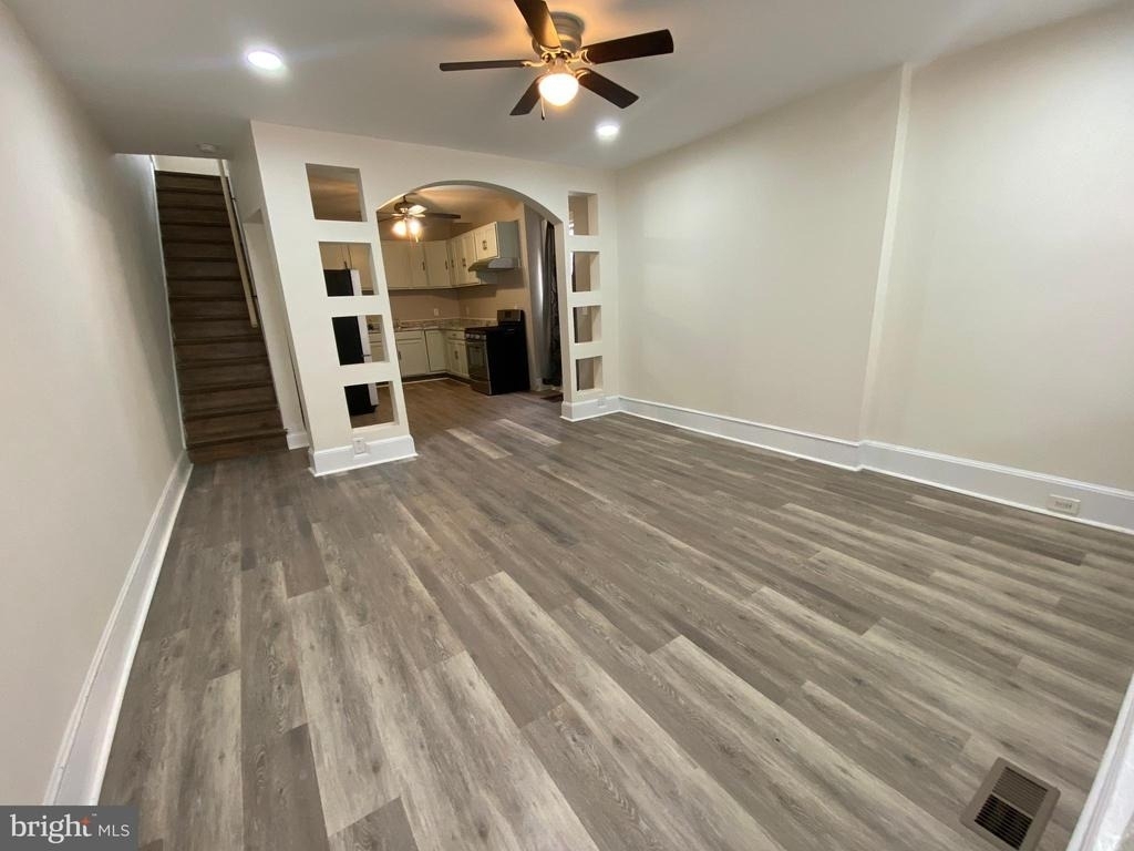 220 Pearl Street - Photo 3