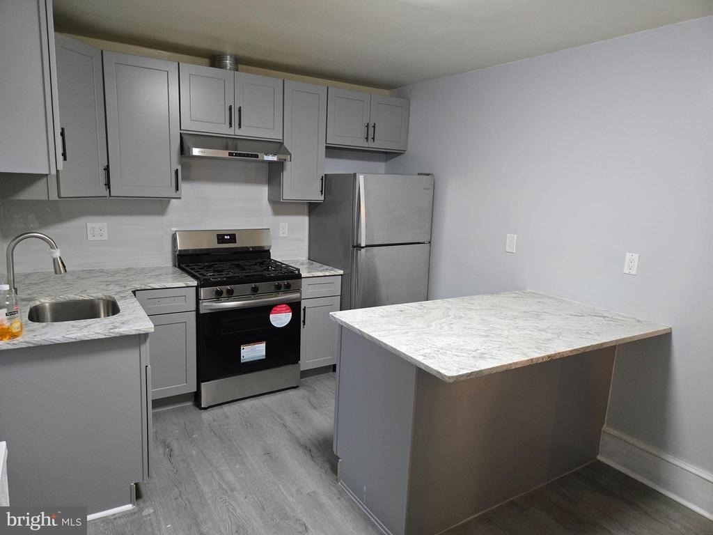 41 State Street - Photo 3