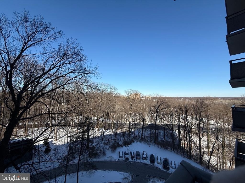 5225 Pooks Hill Road - Photo 6