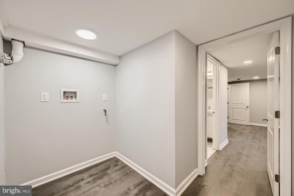 4429 Newport Avenue - Photo 26