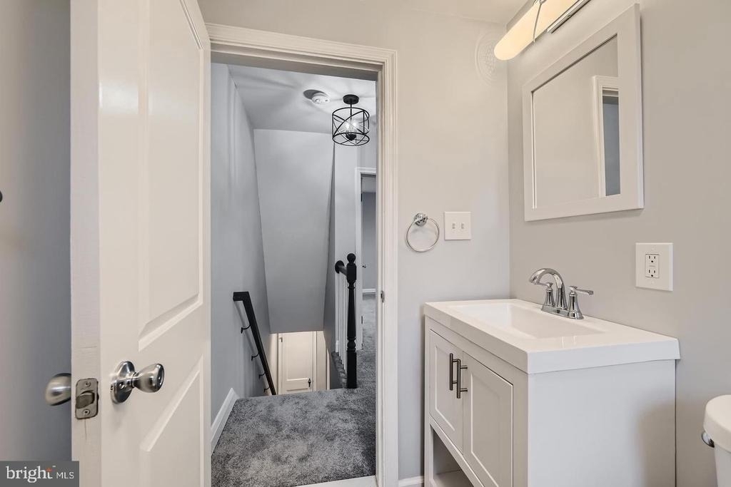 4429 Newport Avenue - Photo 14
