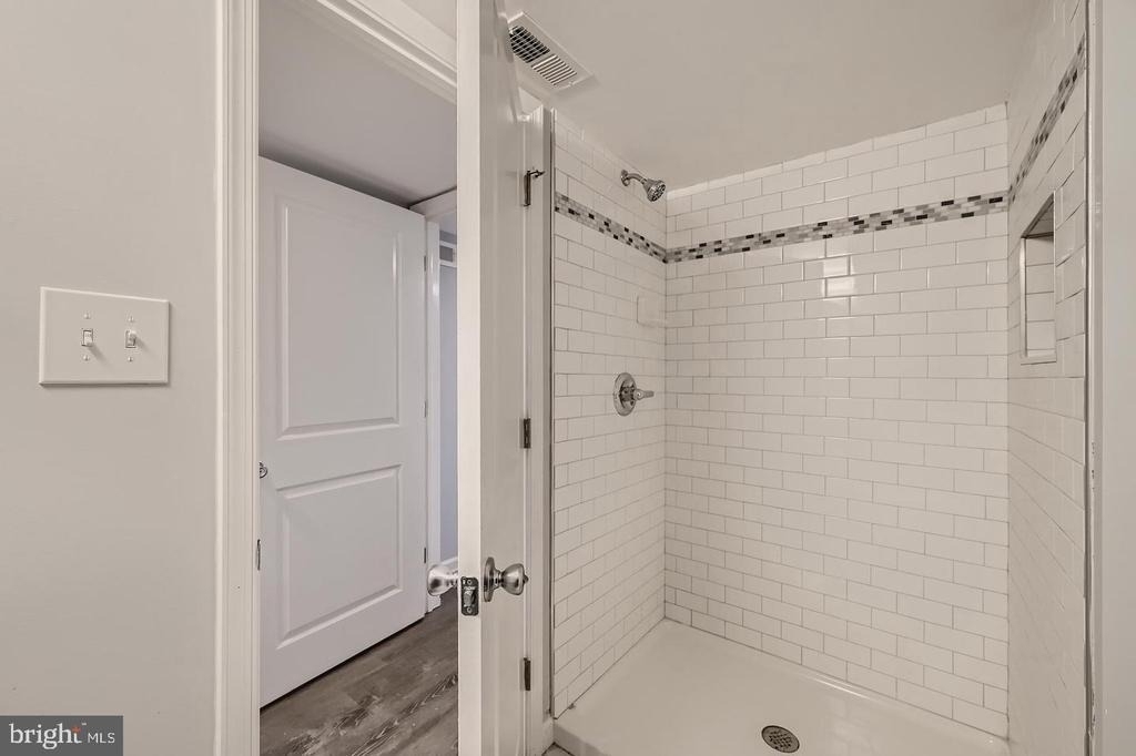 4429 Newport Avenue - Photo 25