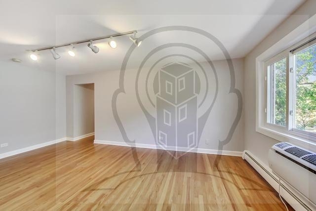 822 Seward Street - Photo 15