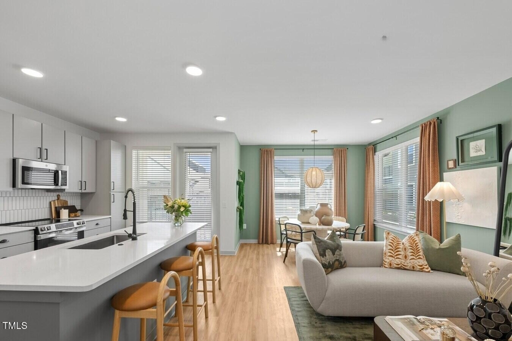 3901 Capital Hills Drive - Photo 17