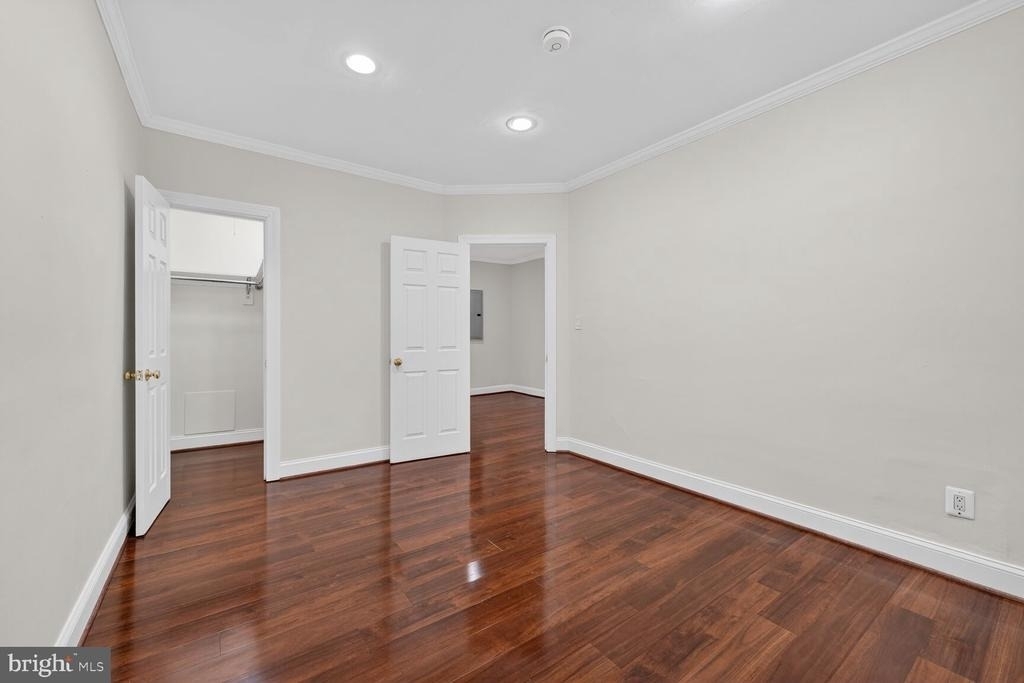 1618 18th Street Se - Photo 14