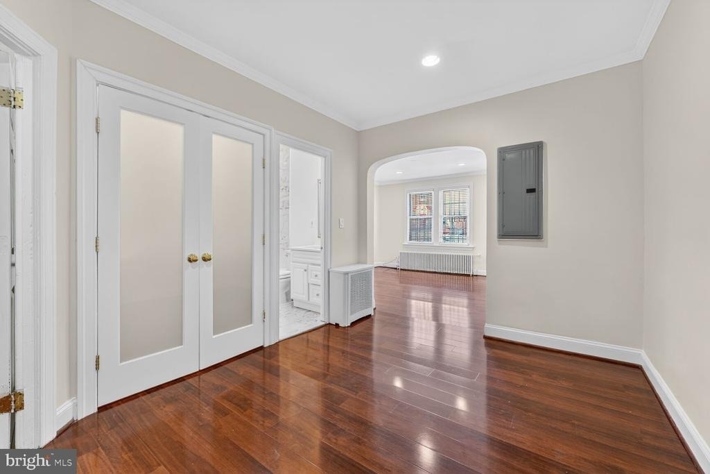 1618 18th Street Se - Photo 10
