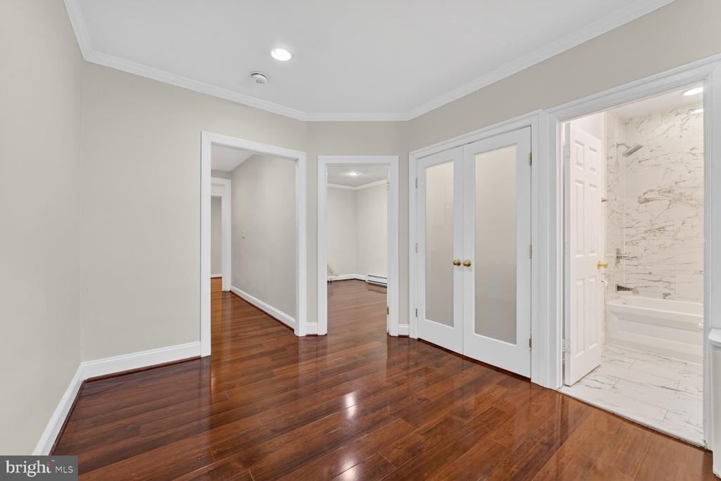 1618 18th Street Se - Photo 9