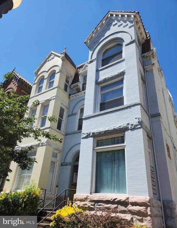 2121 N Street Nw - Photo 0