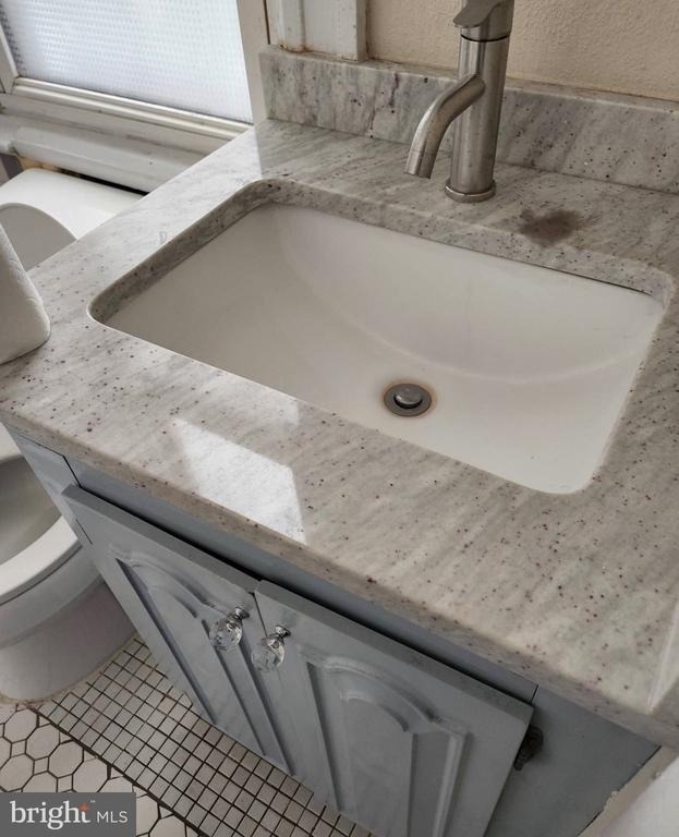 2121 N Street Nw - Photo 3