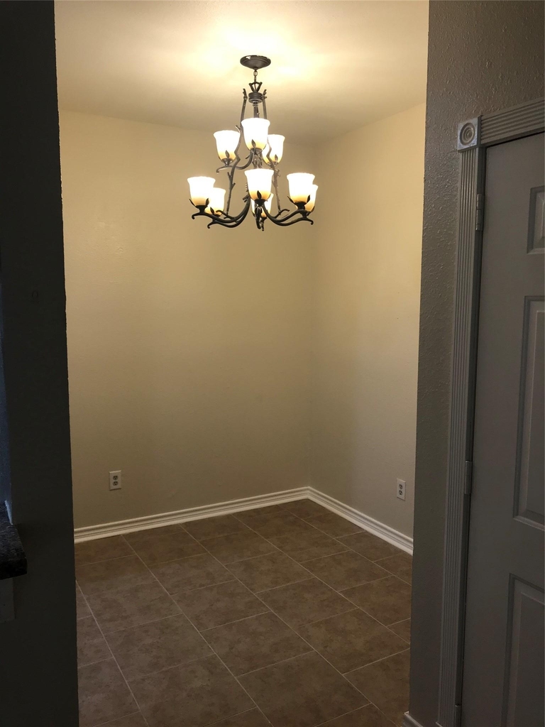 12166 Metric Blvd - Photo 6