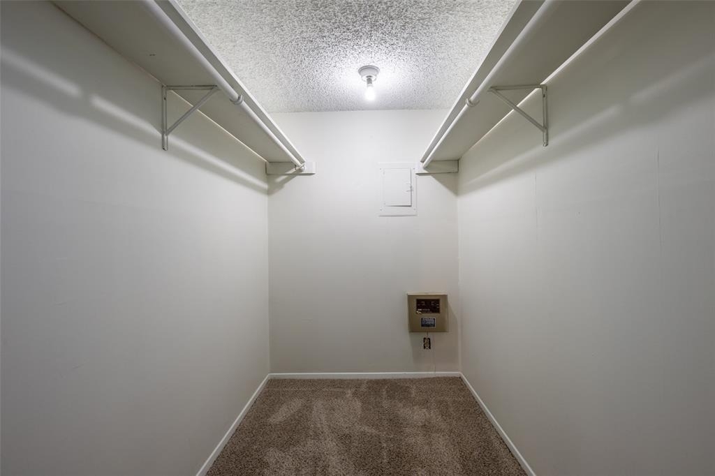 3506 Speedway - Photo 14